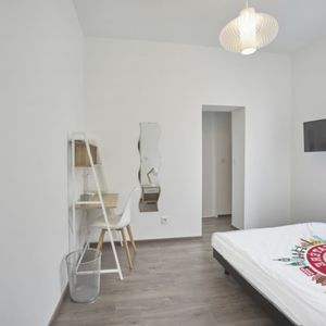 THOMAS Roommate 8 Bedrooms at Reims - Photo 2