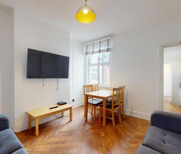 4 bedroom house to rent - Photo 2