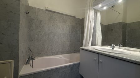 Location Appartement 1 pièce 25m² AIX EN PROVENCE 13100 - Photo 2