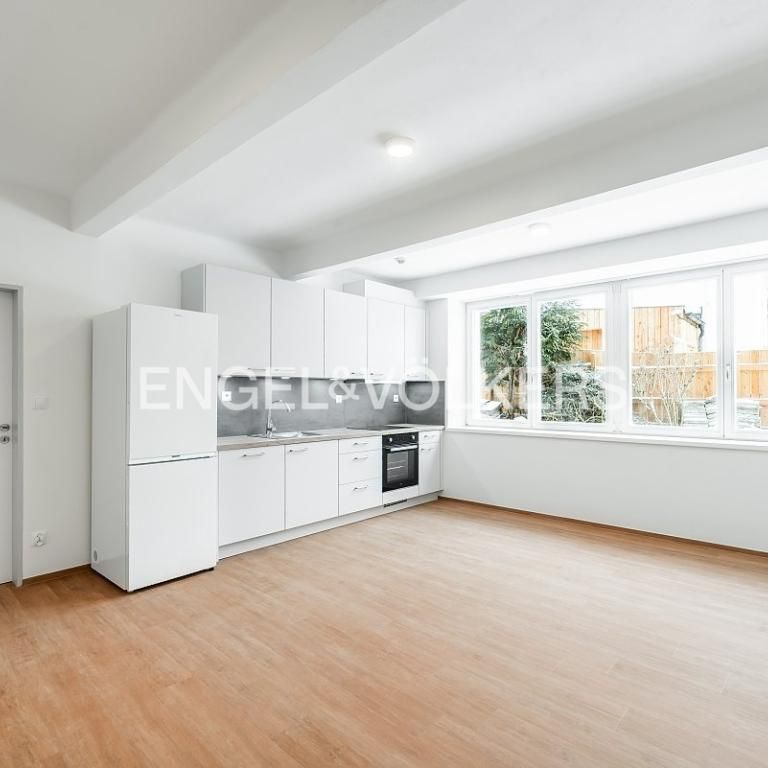 Pronájem bytu 3+kk 57 m2 - Photo 1