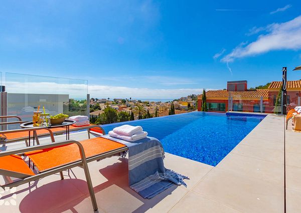 Rent villa ARES