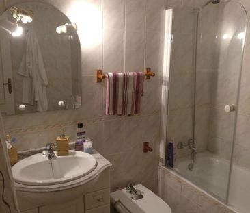 Piso de alquiler en Centro - Photo 6