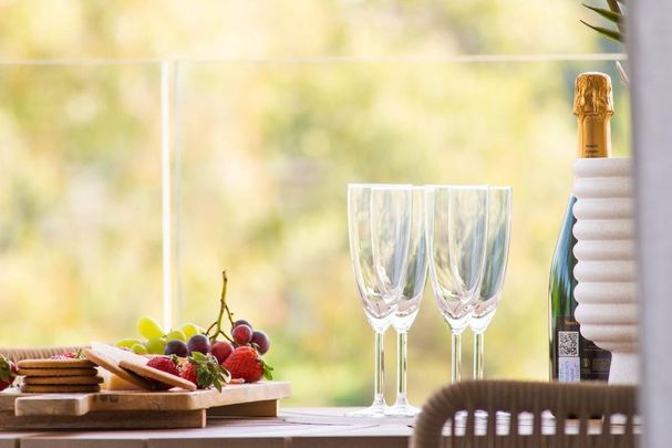 Luxury Flat for rent in Marbella, Spain - Photo 1