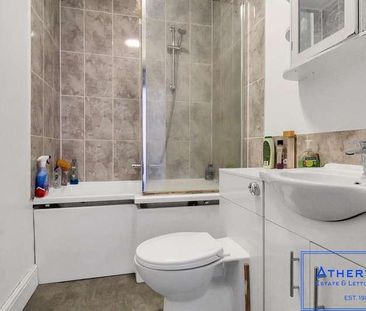 Westbourne Arcade, Bournemouth, BH4 - Photo 4