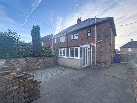 3 bedroom semi-detached house to rent - Photo 5