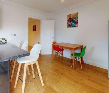 Emily Gardens, Plymouth, PL4 - Photo 6