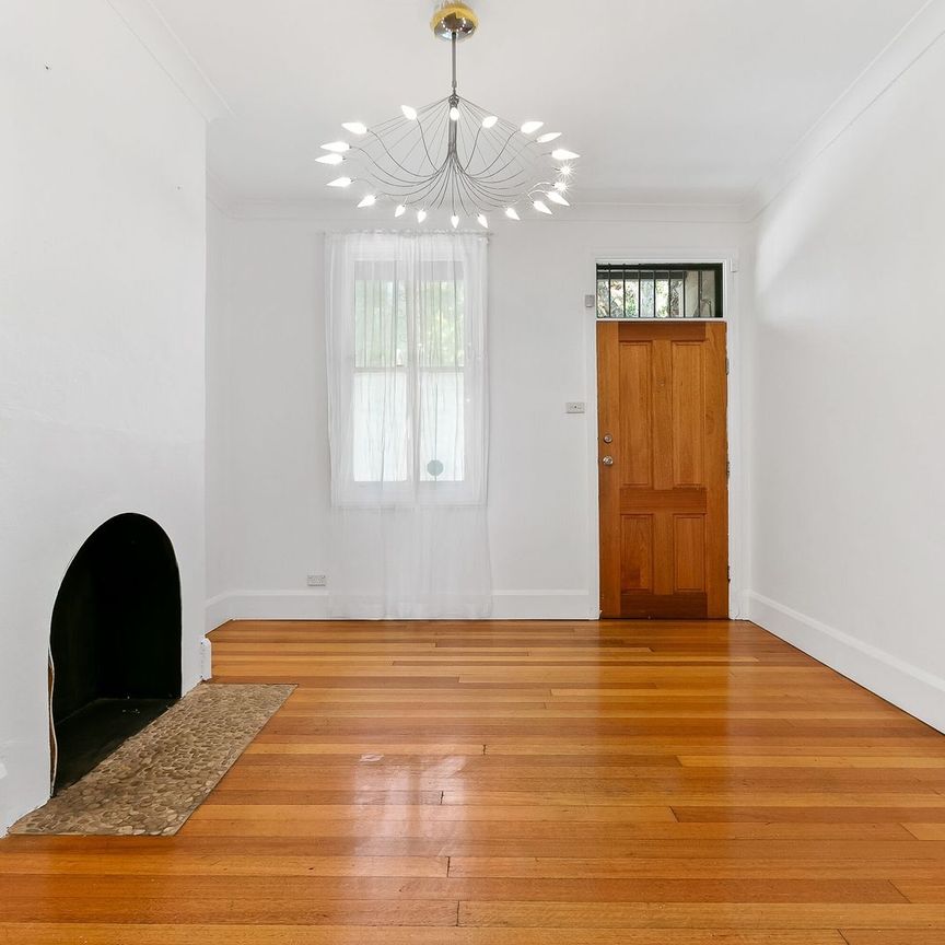 111 Cleveland Street, Darlington NSW 2008 - Terrace For Rent | Domain - Photo 1