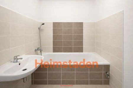 Pronájem bytu 2+1 58 m - Fotografie 2