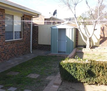 Fantastic Single Level 2 Bedroom Townhouse - Photo 6