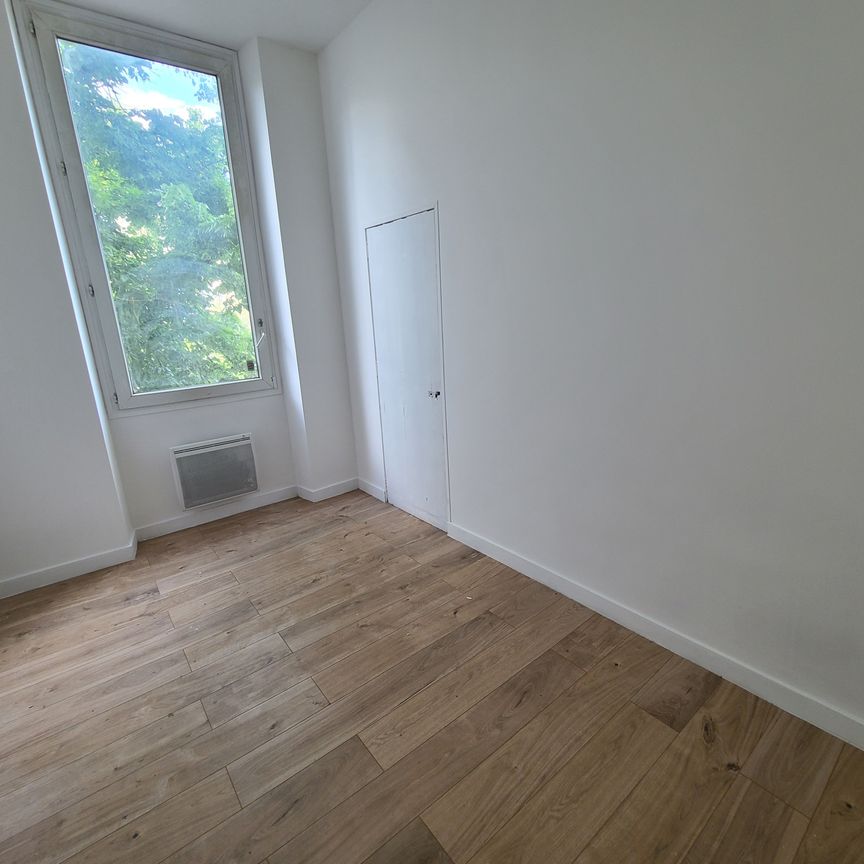 Location Appartement 2 pièces 42m² MARSEILLE 6ème - Photo 1