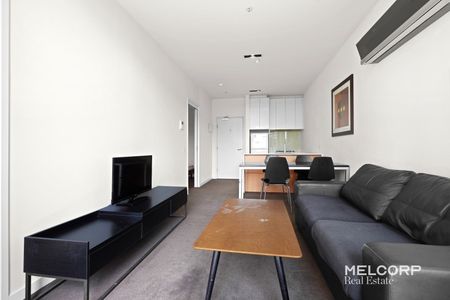 FINE CITY LIVING AT MILANO - FURNISHED - Photo 3