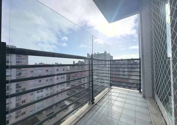 4 Bedroom Apartment with parking, Telheiras, Lisboa