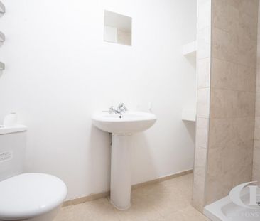 1 bedroom property to rent - Photo 6