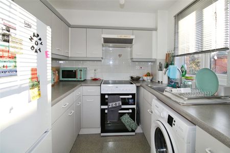 Hopwood Close, London, SW17 0AG - Photo 3