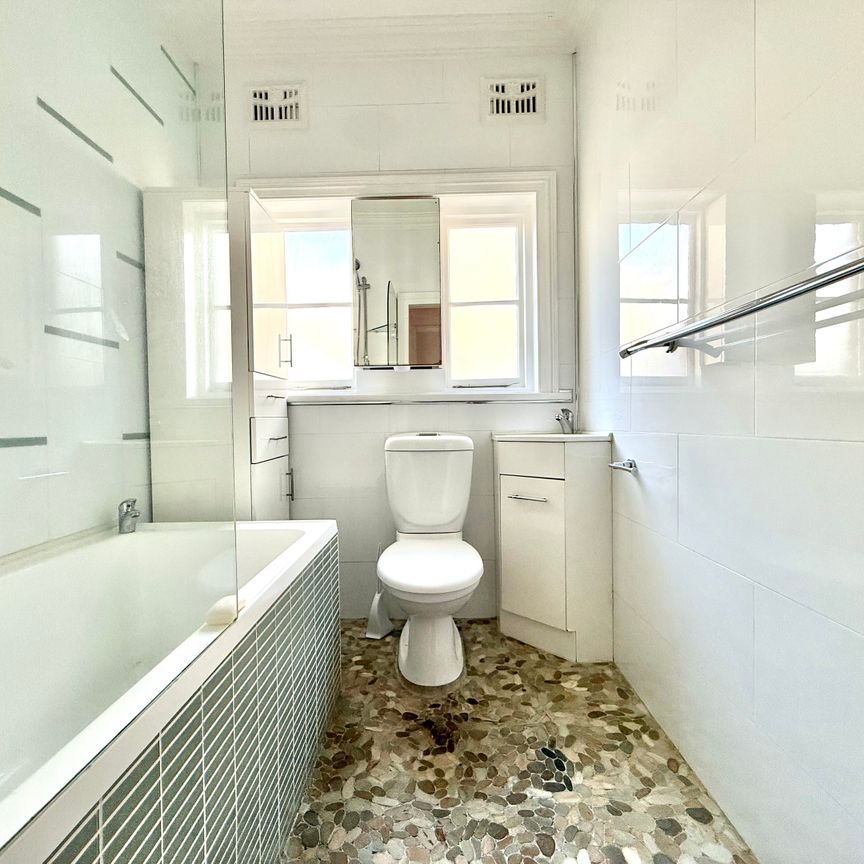 1/229 Bay Street, Botany NSW 2019 - House For Rent | Domain - Photo 1