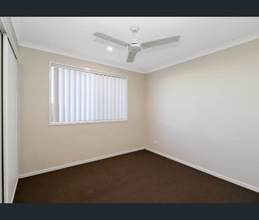 Beautifully presented 4 Bedroom home with an Extra Large Living Area - Photo 5