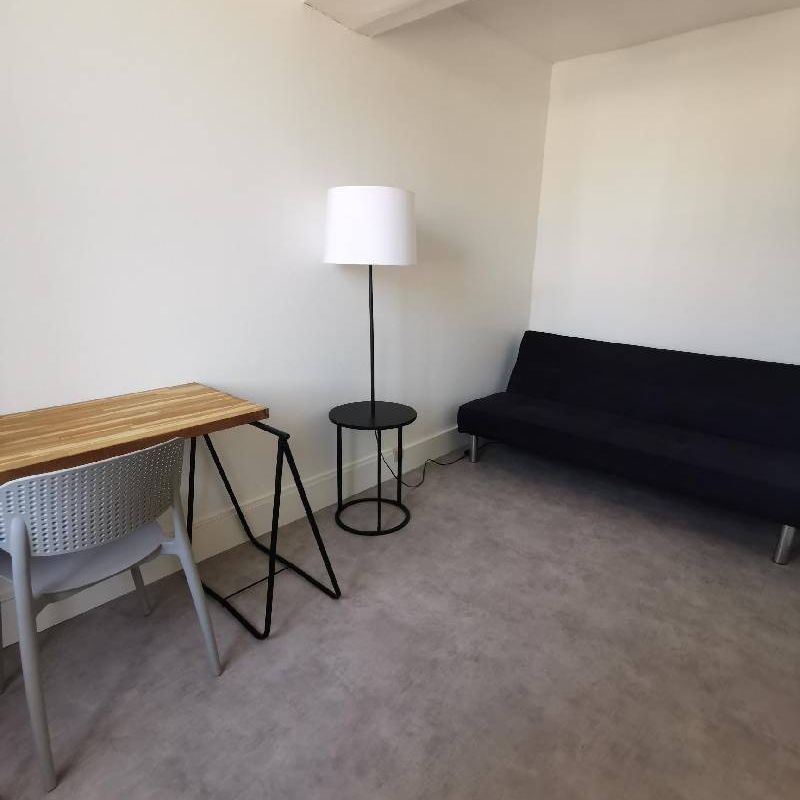 Location Appartement 3 pièces 59m² CHERBOURG-EN-COTENTIN 50100 - Photo 1