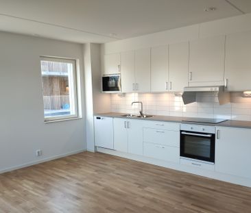 Stridsvagnsvägen, Kristianstad - Photo 4