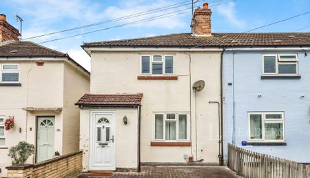 2 bedroom terraced house to rent - Photo 3