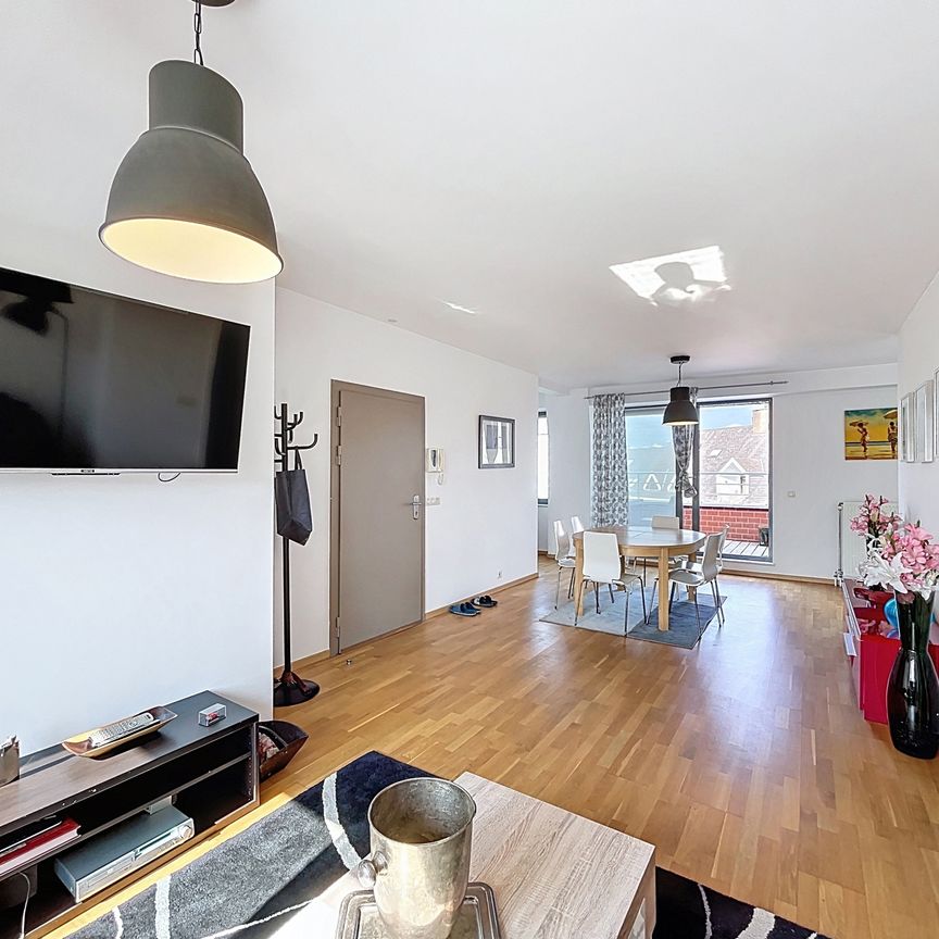 Appartement te huur - Photo 1