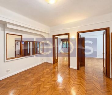 INCHIRIERE PARTER VILA | AVIATORILOR | 113MP | CURTE 110 MP | RENOVAT - Fotografie 3