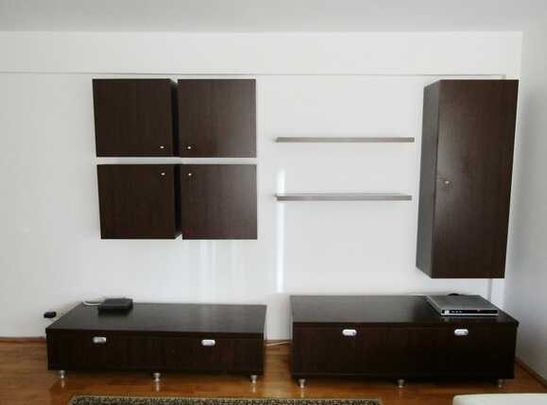 3 camere, 69 mp, decomandat, garaj, terasa, zona Spitalului de Recuperare - Photo 1