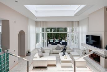 Villa with Sea Views for Rent in La Quinta Golf