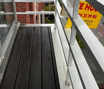 Appartement te huur in Kortrijk voor € 720 met 2 slaapkamers - Photo 5