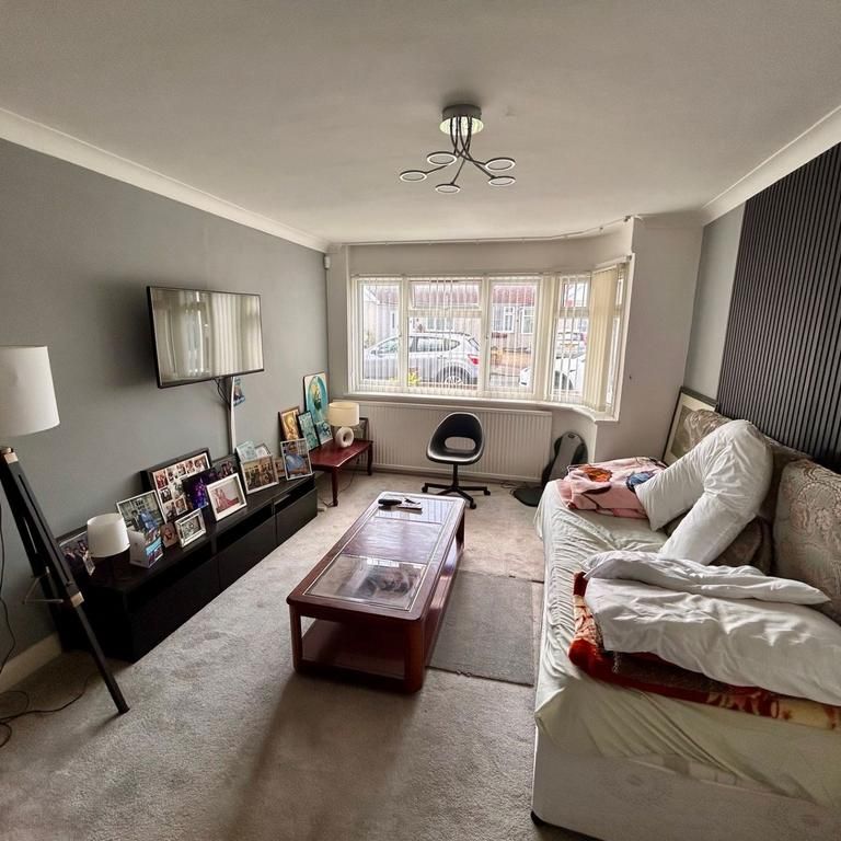 6 bedroom house of multiple occupation to rent - Photo 1