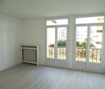 Appartement 52.03 m² - 3 Pièces - Le Chesnay (78150) - Photo 2