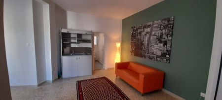 Studio/Γκαρσονιέρα για ενοικίαση Πλατεία Κάνιγγος (Κέντρο) - Photo 2