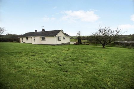 3 bedroom bungalow to rent - Photo 3