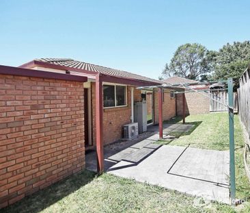 Modern Unit Offering Comfort and Practicality - Photo 5