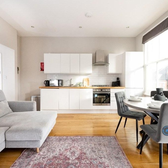 1 bedroom flat to rent - Photo 1