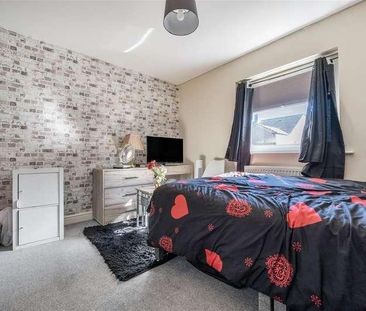 Main Street, Frizington, CA26 - Photo 6