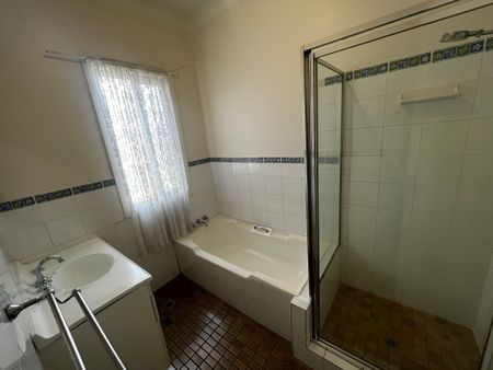 2 bedroom home with ample shed storage - Photo 5