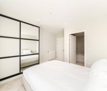 3 bedroom apartment to rent - Photo 3