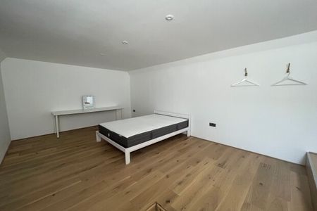 Hawthorn House, L18 - Photo 4