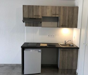 T2 AVEC LOGGIA ET PARKING - Photo 1