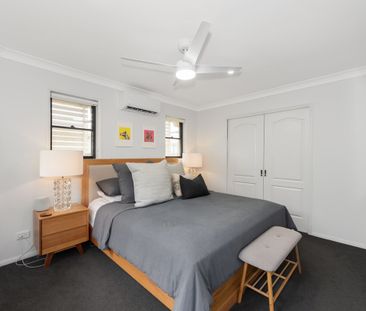 Central Ashmore in small, quiet & secure gated estate - Photo 3