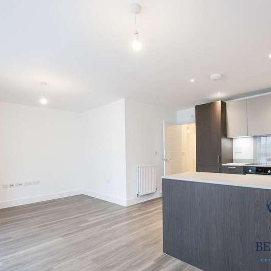 Harris Crescent, Beaulieu Park, Cm, CM1 - Photo 1