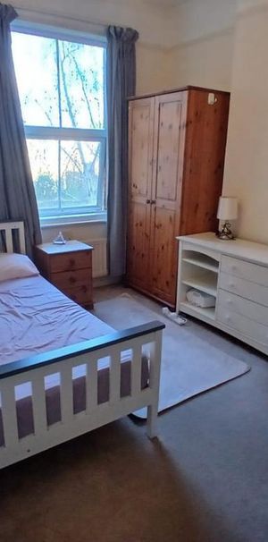 House share to rent - Photo 1