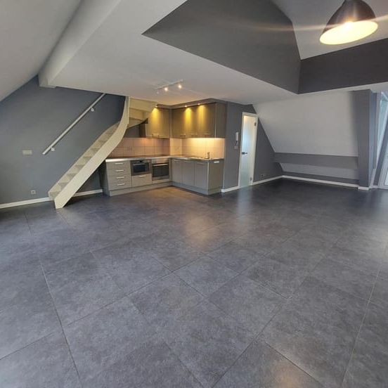 Appartement te huur - Photo 1