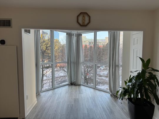 For Lease - 5 Concorde Place Unit# 306, Toronto, Ontario - Photo 1