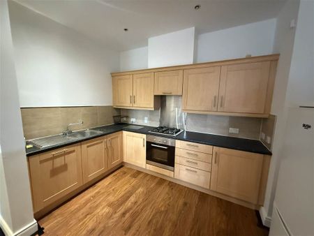 39 Milfort Mews, Dunmurry , Belfast , BT17 9JE - Photo 2