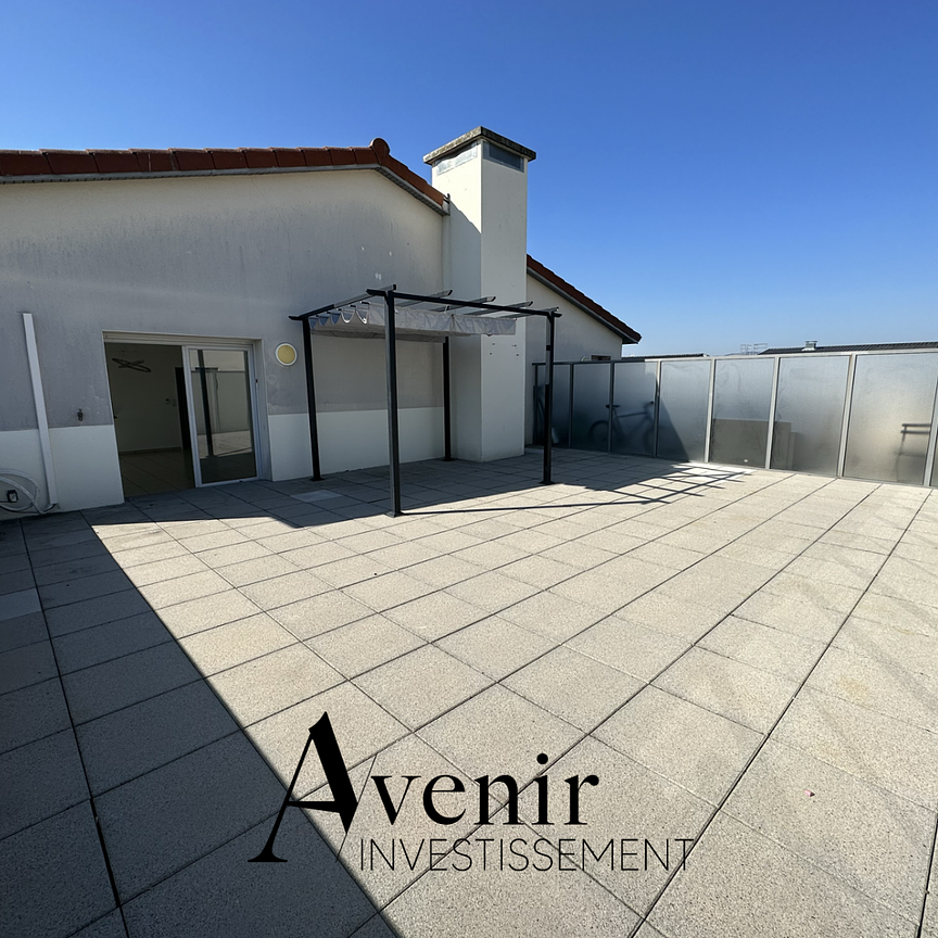 Appartement toit terrasse - Tassin La Demi Lune - Hyper Centre - Dernier étage - Photo 1