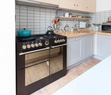 Woodville Road , E17 7ER - Photo 4