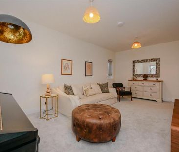 3 bedroom detached house to rent - Photo 1