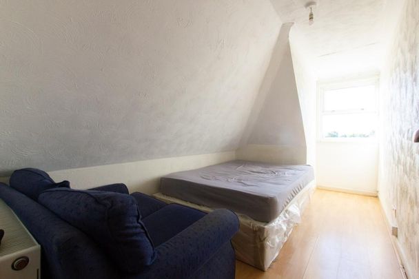 Welbeck Avenue,Southampton - Photo 1