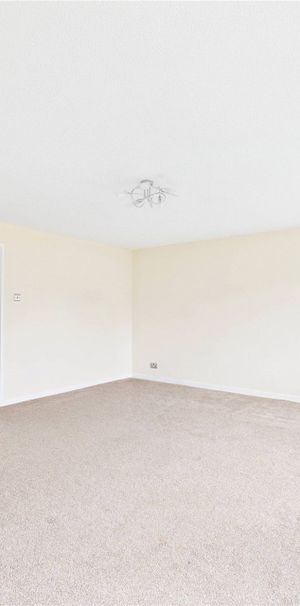 Craufurd Rise, Maidenhead Craufurd Rise, Maidenhead - Photo 1